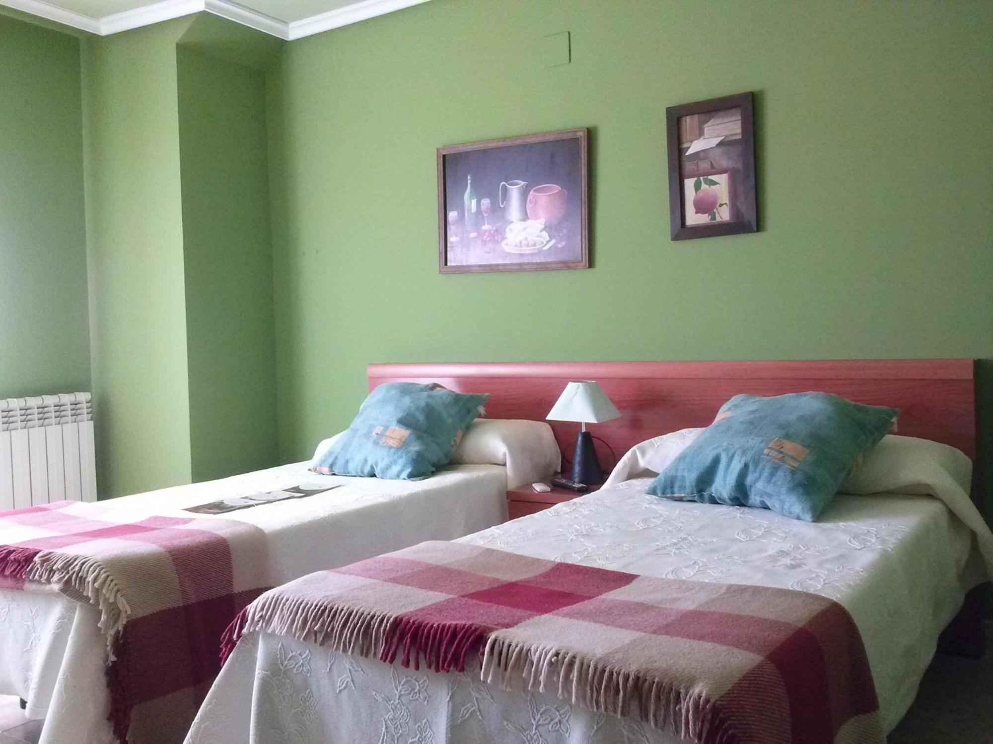 Hostal Ciudad De Nájera Exteriör bild