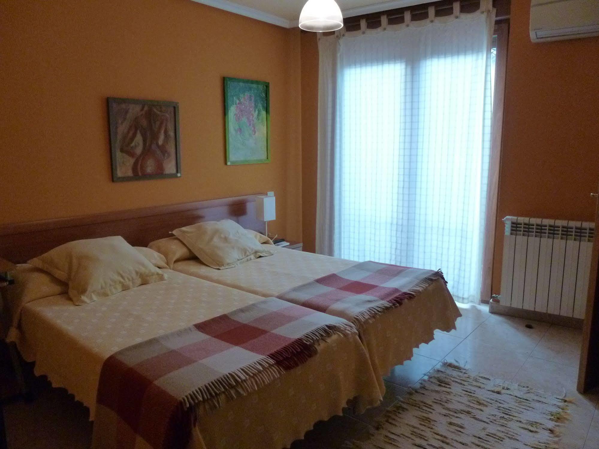 Hostal Ciudad De Nájera Exteriör bild